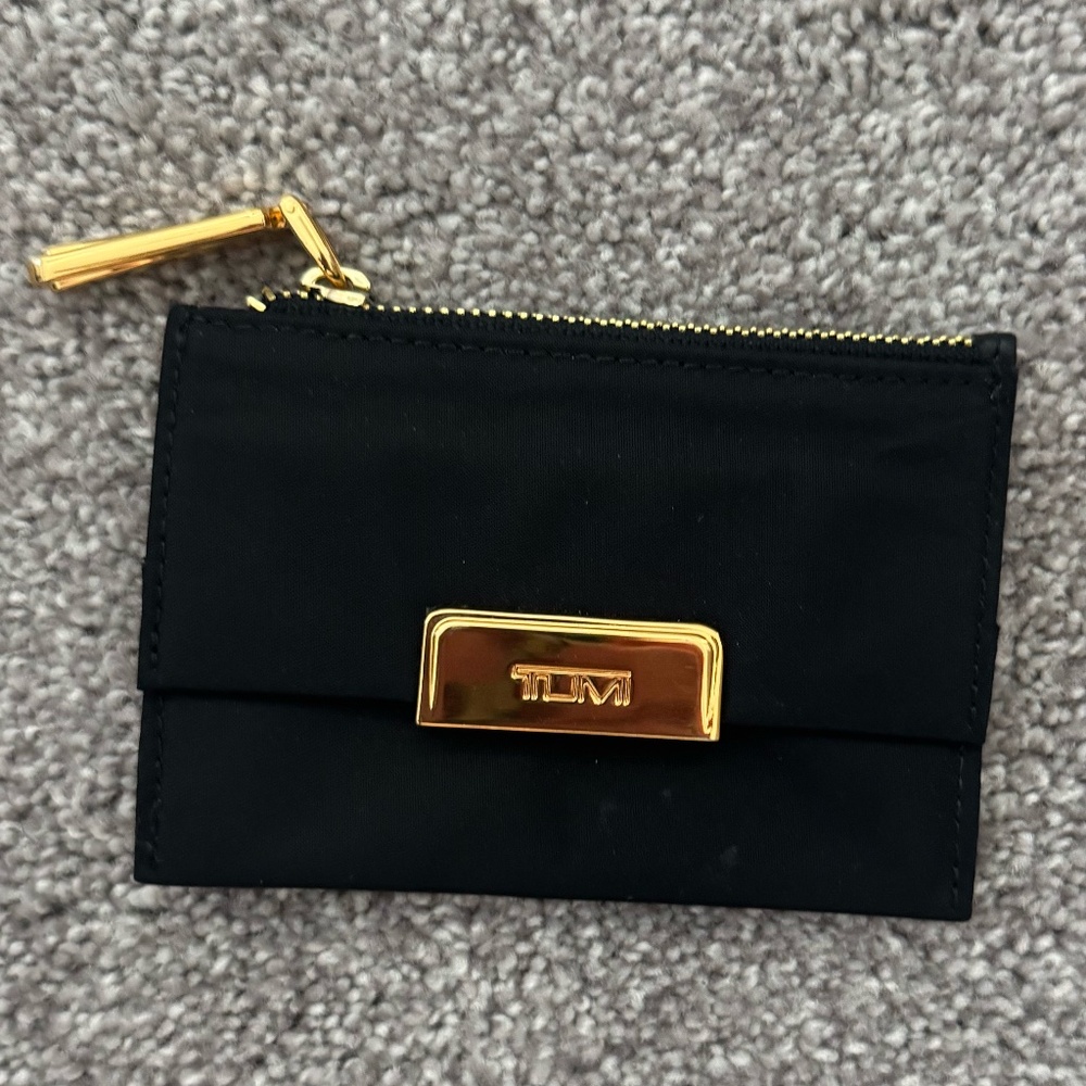 Tumi card case - image 1